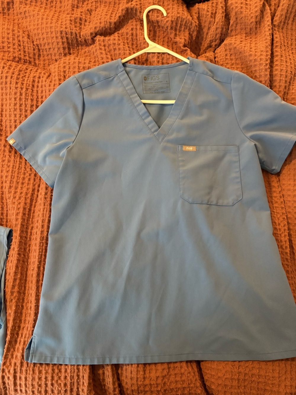 Figs Ceil Blue Catarina Scrub Top